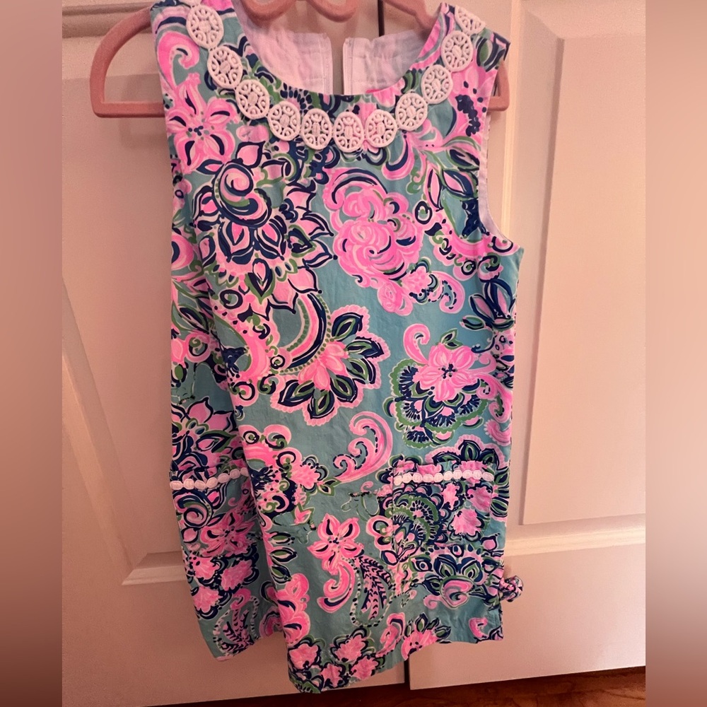 Lilly girls shift dress size 8